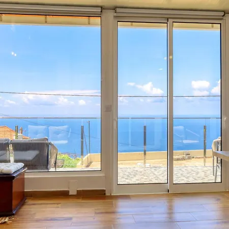 Atlantic View, A In Madeira Дом отдыха Понта-ду-Сол