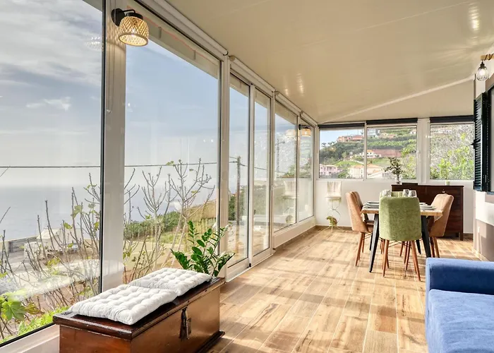 Дом отдыха Atlantic View, A In Madeira