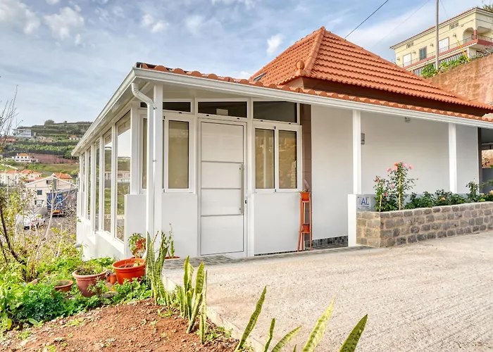 Atlantic View, A In Madeira Дом отдыха Понта-ду-Сол