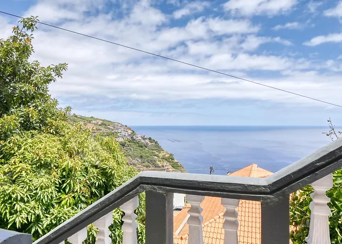 Дом отдыха Atlantic View, A In Madeira *