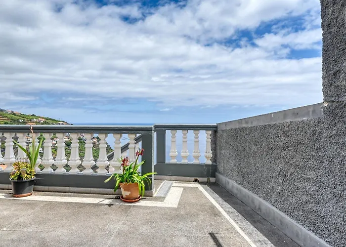 Дом отдыха Atlantic View, A In Madeira Понта-ду-Сол